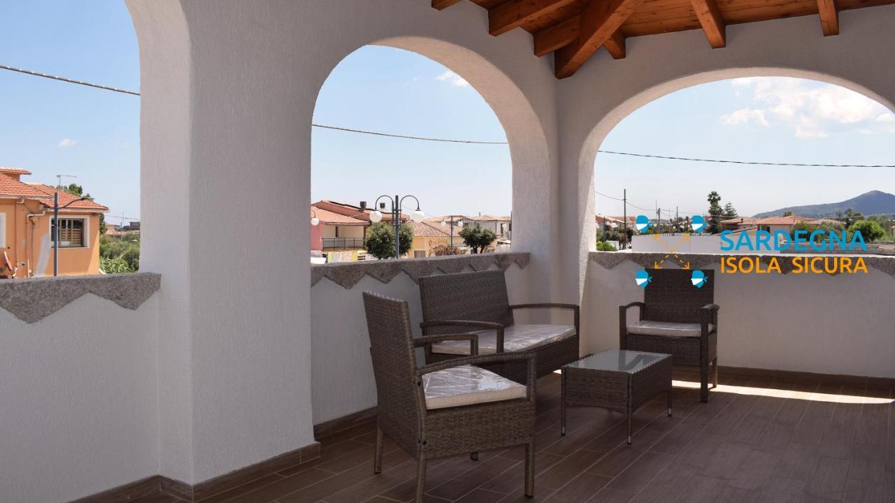 Corallo Rooms Budoni Exterior photo
