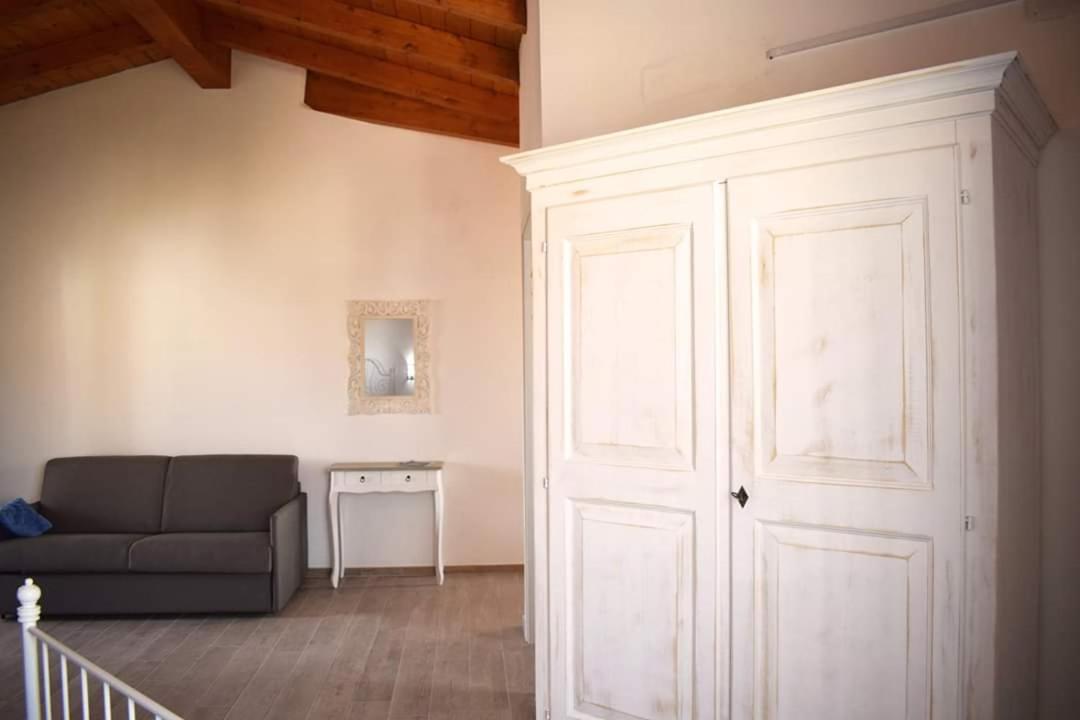 Corallo Rooms Budoni Exterior photo