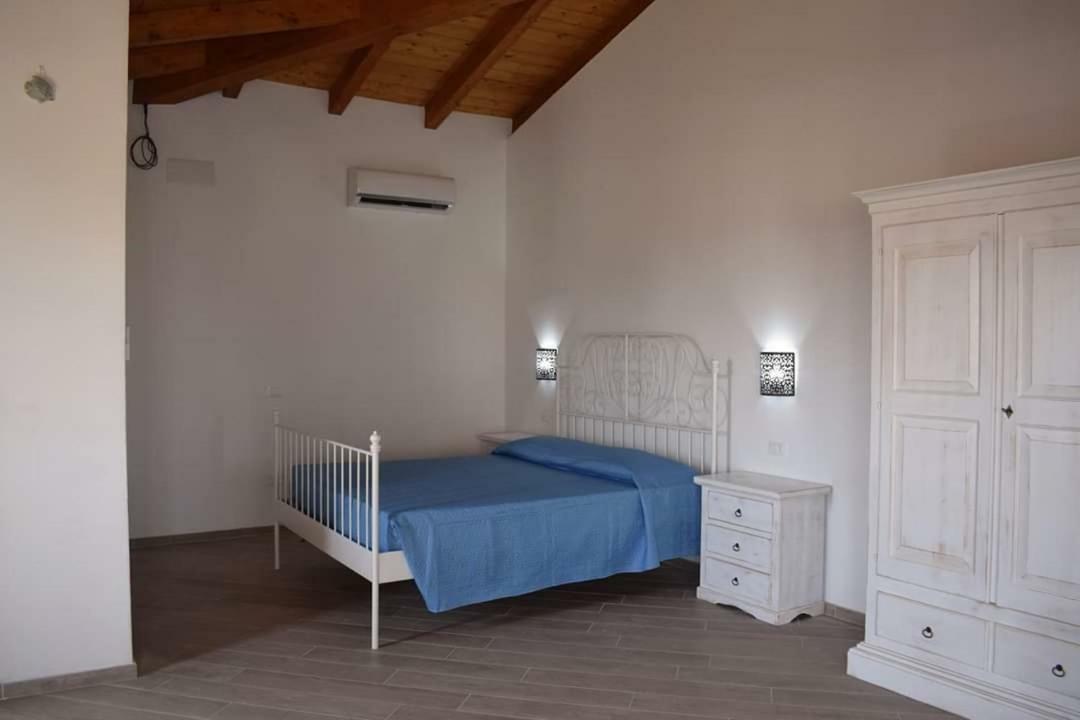 Corallo Rooms Budoni Exterior photo