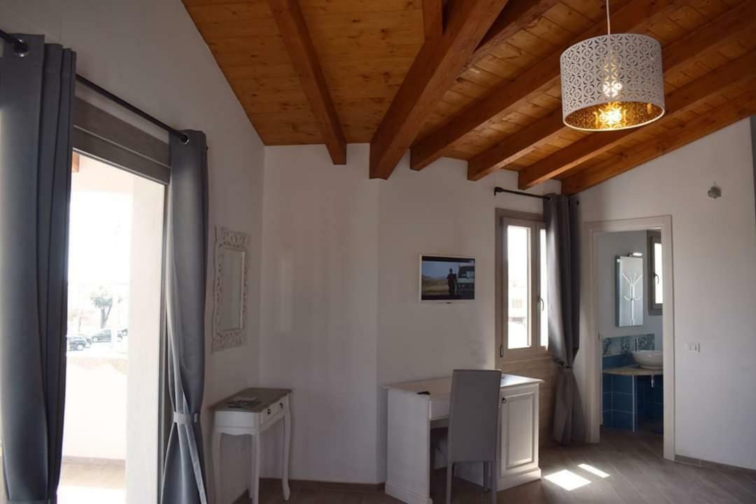 Corallo Rooms Budoni Exterior photo